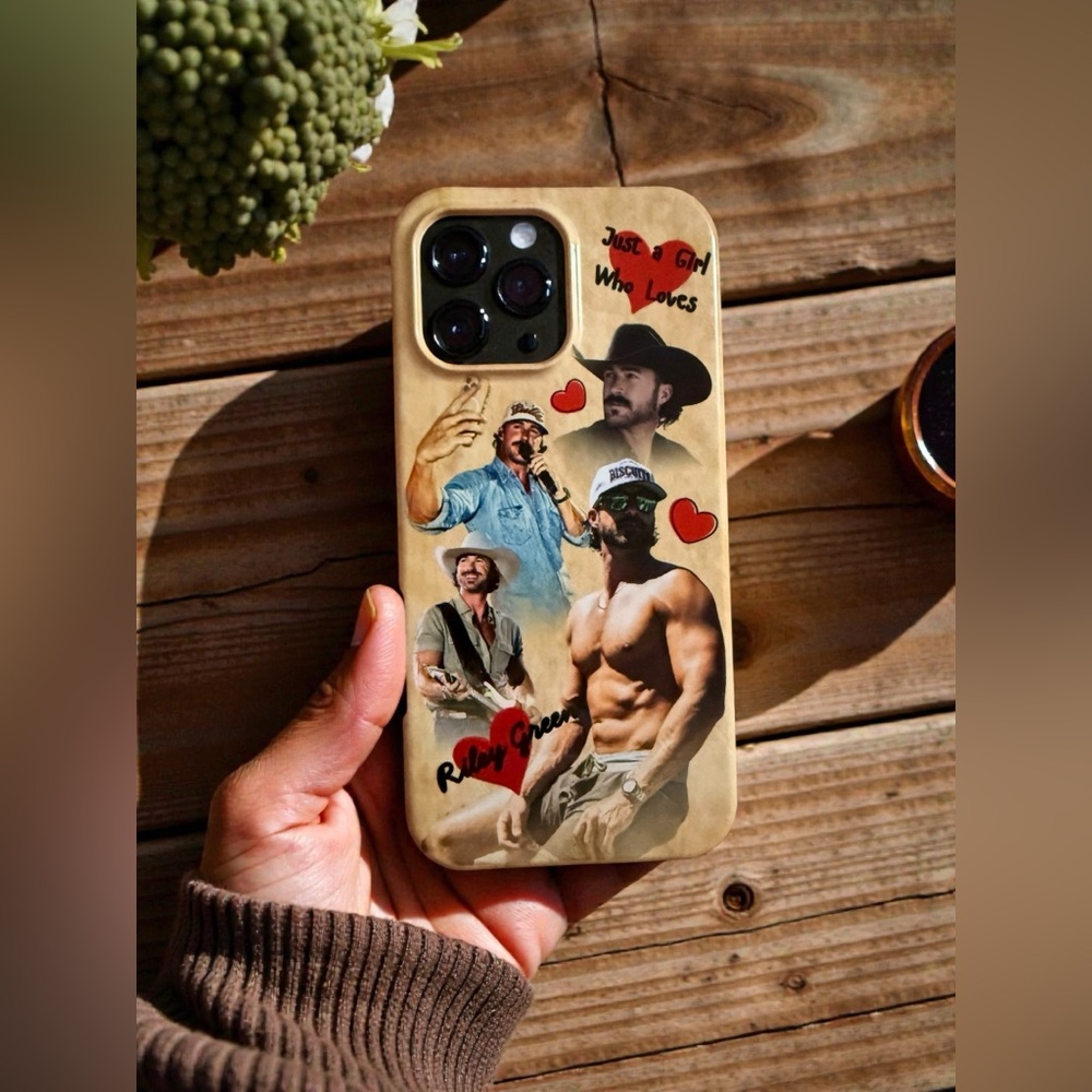 2‎ in 1 Riley Green - Country Music Inspired Heart Aesthetic iPhone Case